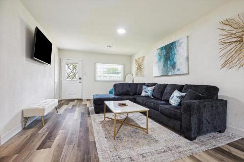 Houston Hideaway 3 Bedroom Home — 4-Star Luxury Hotel in Houston, United States