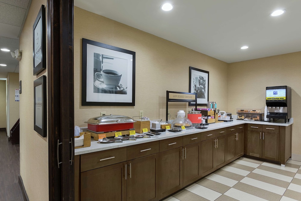 Hampton Inn Greenville Travelers Rest - photo 32