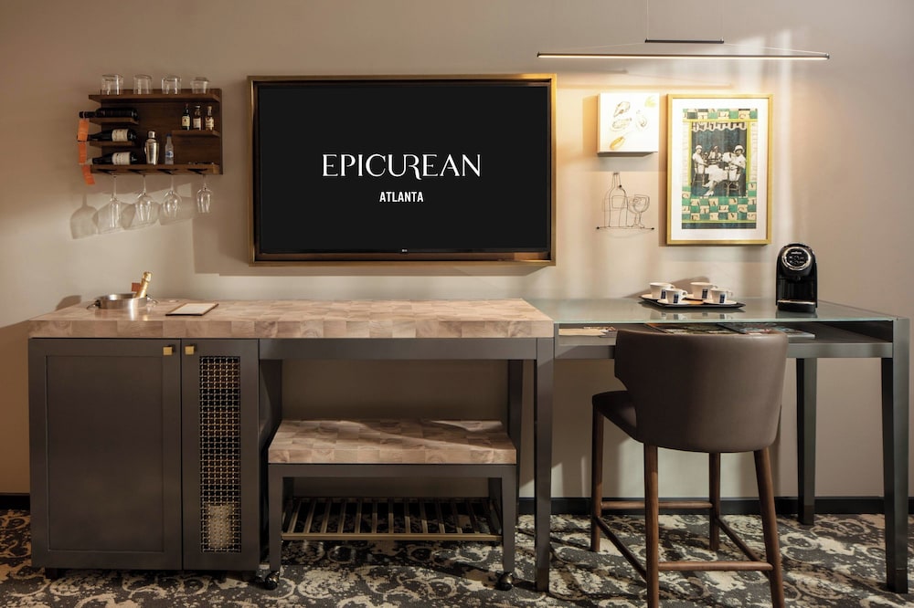 Epicurean Atlanta Autograph Collection - photo 34