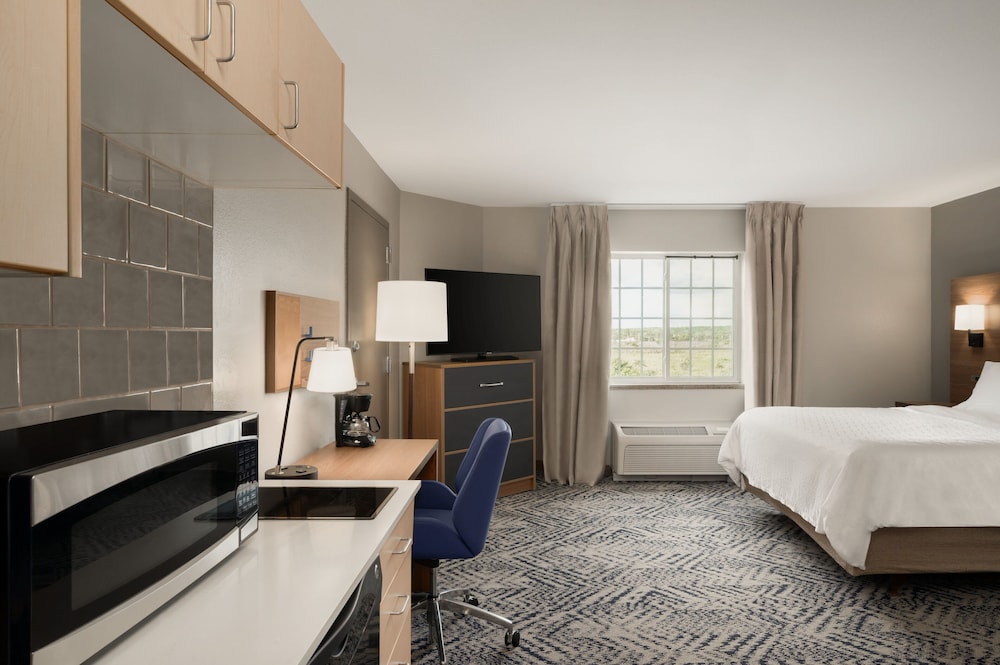 Candlewood Suites Watertown Fort Drum by IHG - photo 8