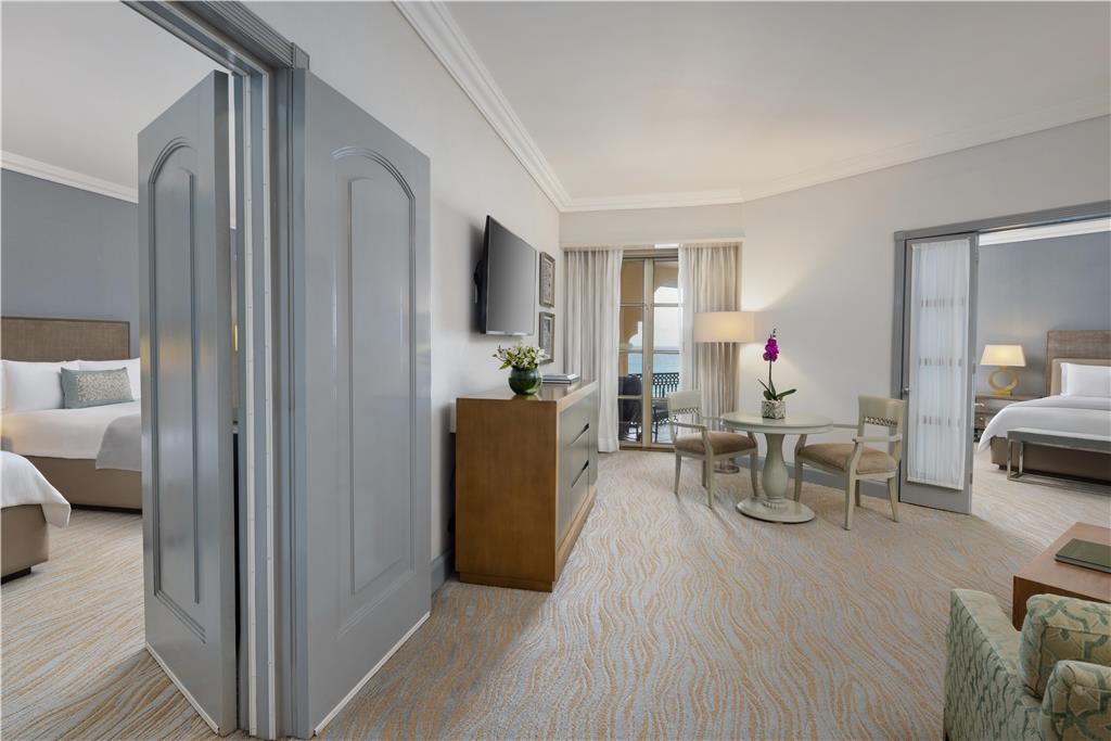 KICUN1_JAphotography_ Seaside Suite_ Connecting Rooms.tif