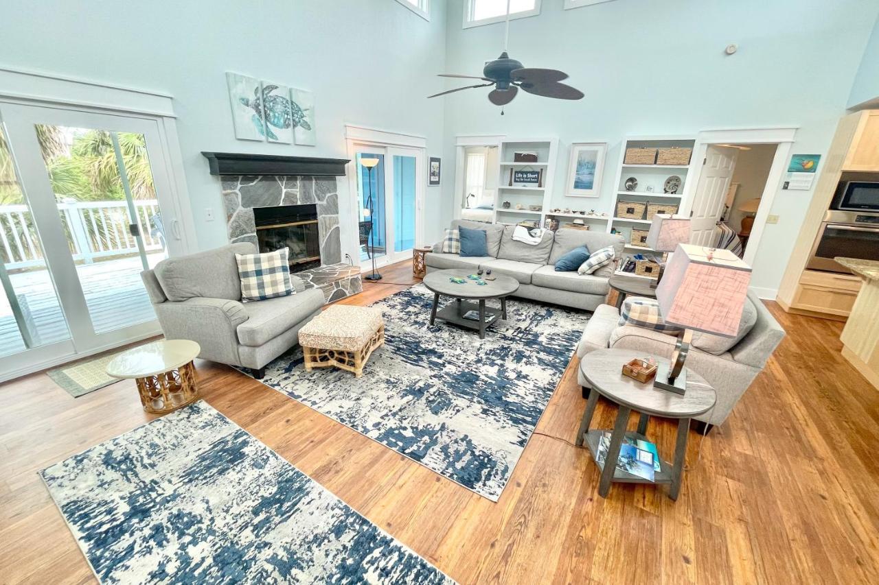 Shore Bird in Port Saint Joe, United States