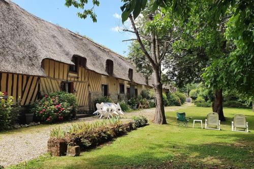 La Chaumiere de Mano - carbon neutral hotel in Unknown City