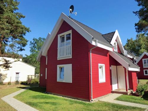 Stranddistel Comfortable holiday residence — 4-Star Luxury Hotel in Glowe, Germany