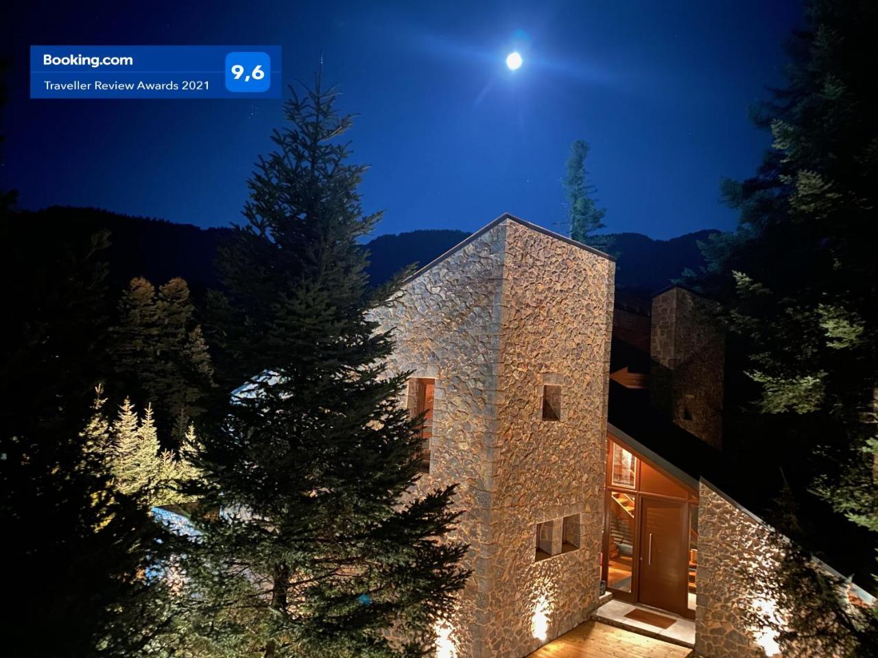 Stodasos in Delphi, Greece