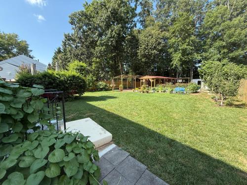 Garden Hallow - carbon neutral hotel in Woodbridge