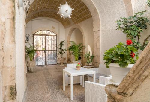 Dame' — 4-Star Luxury Hotel in Siracusa, Italy