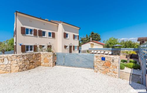 Nocciola - last minute hotel in Unknown City