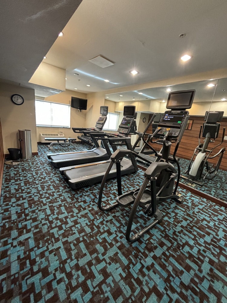 Fairfield Inn & Suites by Marriott Springfield - photo 19