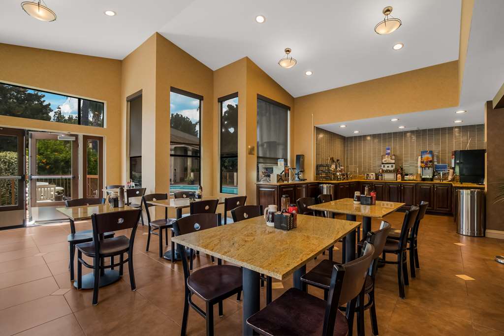 Best Western Diamond Bar Hotel & Suites - photo 6