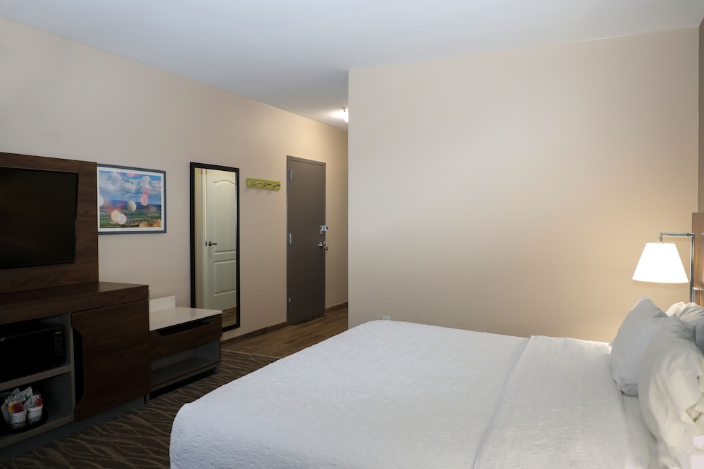 Hampton Inn Ellensburg - photo 20