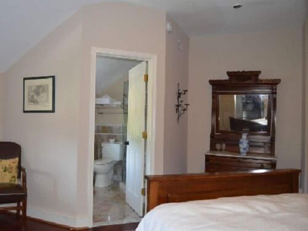 Inn at Springfield Manor - photo 18