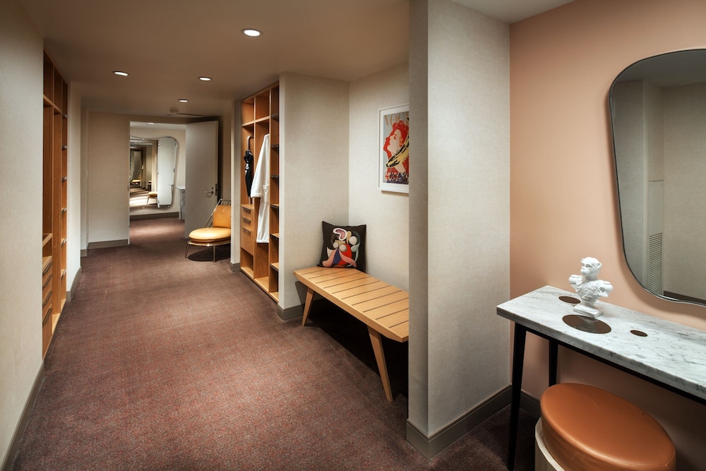 SLS Hotel a Luxury Collection Hotel Beverly Hills - photo 37