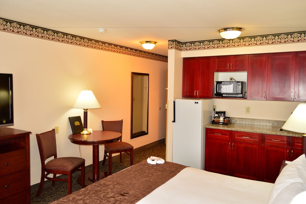 FairBridge Inn Express - photo 4