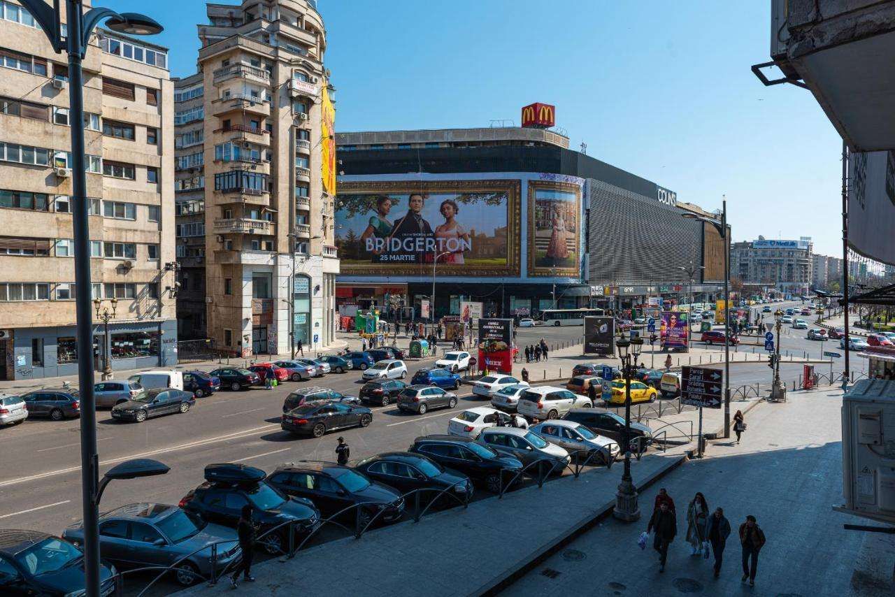 Spacious lovely bright apartment in the Old Town — 4-Star Luxury Hotel in Bucharest, Romania