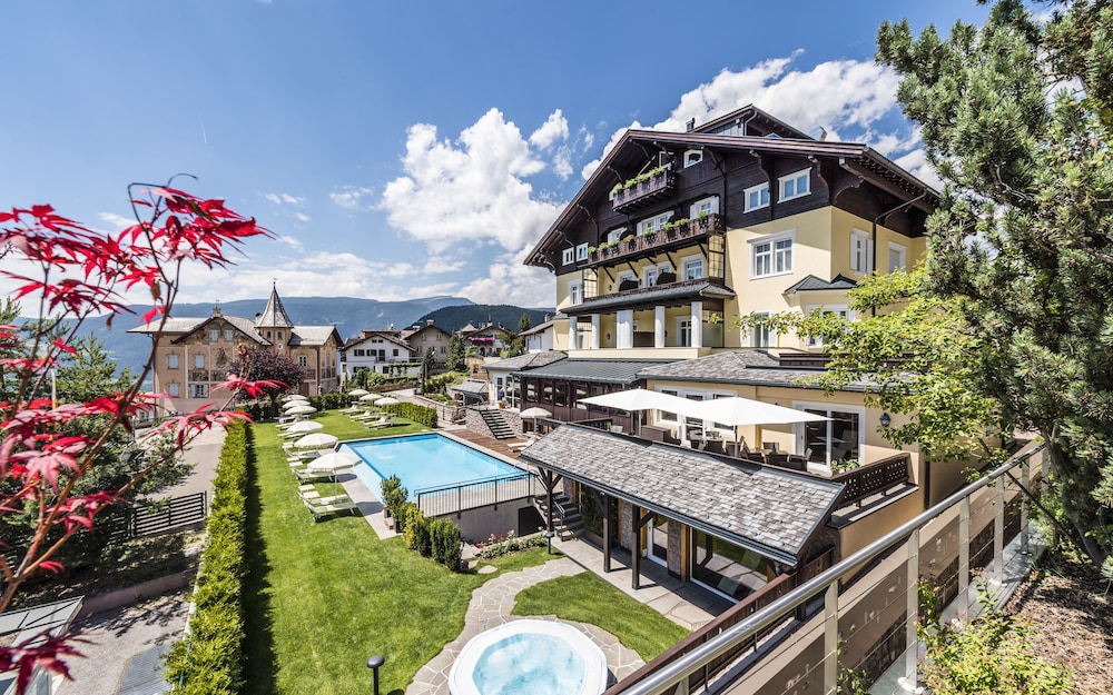 Hotel Villa Kastelruth in Castelrotto, Italy