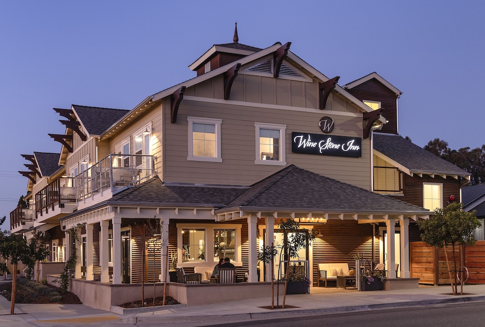 Wine Stone Inn - photo 37