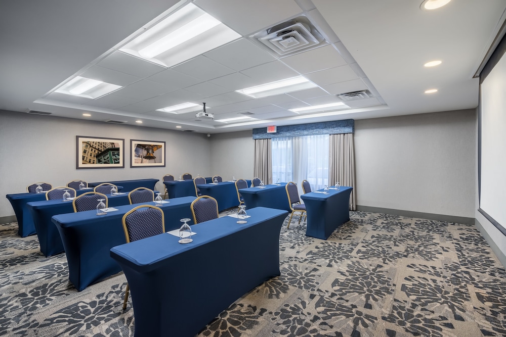 Hampton Inn Philadelphia Plymouth Meeting - photo 23