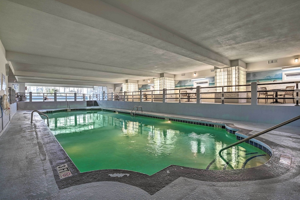 Oceanfront Oasis w Deck and Resort Beach Access - photo 29