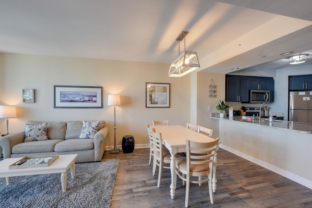 2 Mi to Ocean: Waterfront Resort Condo in Nmb - photo 4