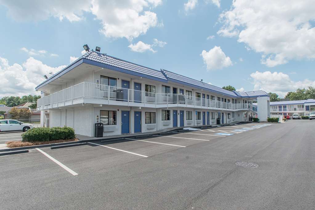 Motel 6 Norcross GA Atlanta Northeast - photo 4