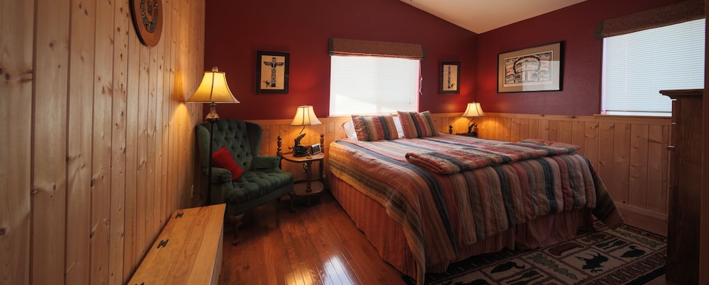Sea Parrot Inn - photo 11