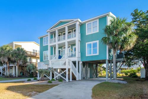 Deja Blue in Oak Island, United States