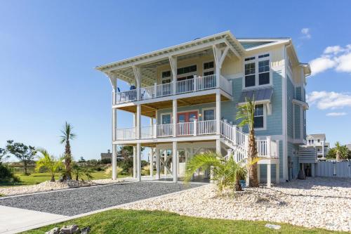 Stairway to Haven by Oak Island Accommodations - photo 34