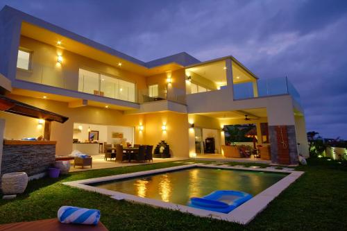 Villa Kintana Naka — 4-Star Luxury Hotel in Hell-Ville, Madagascar