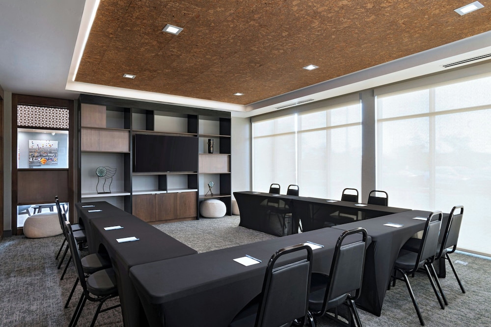 TownePlace Suites by Marriott Albuquerque Uptown - photo 31