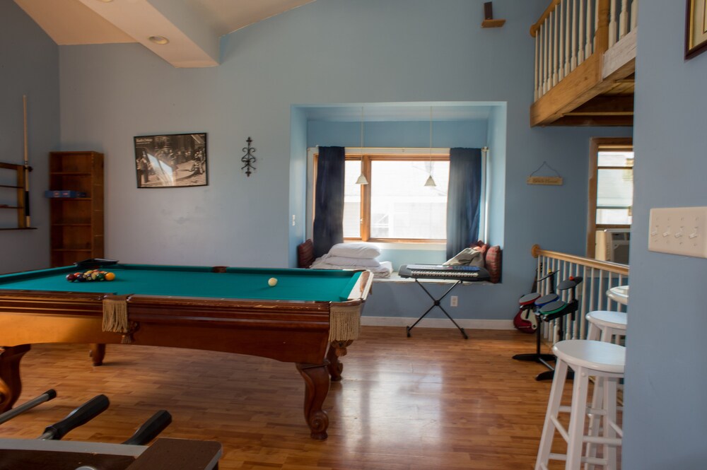Nautical Motel and Suites - photo 87