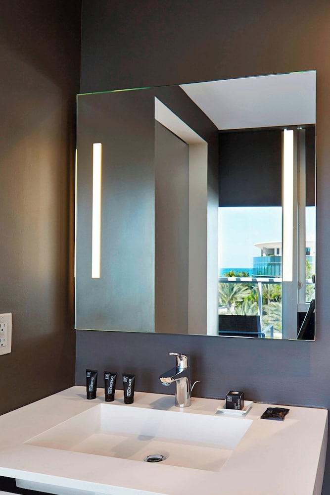 AC Hotel by Marriott Miami Beach - photo 29