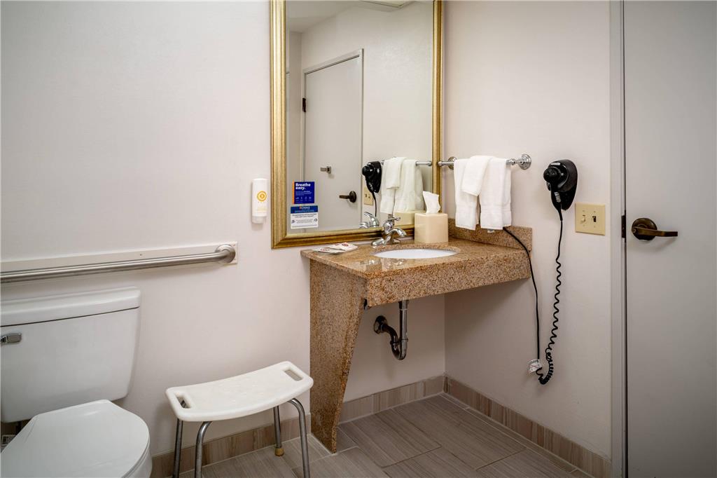 Comfort Suites Prestonsburg West - photo 8