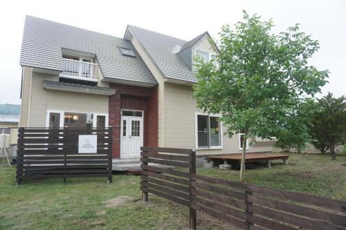 Kaede Lakehouse Toya in Unknown City, Japan