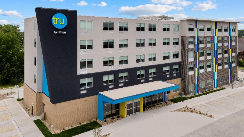 Tru by Hilton Lincoln East - photo 5