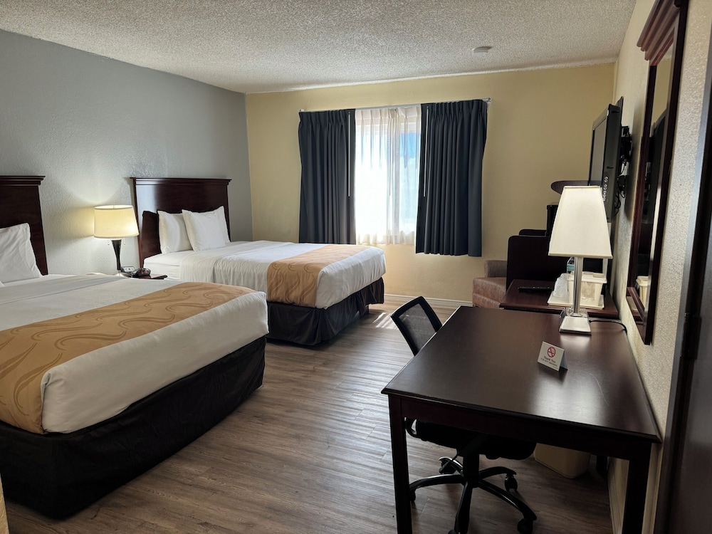 Quality Hotel Americana Nogales - photo 6