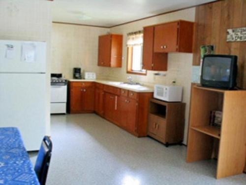 Riverside Resort - photo 130