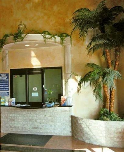 Executive Suites Intercontinental Airport in Humble, United States