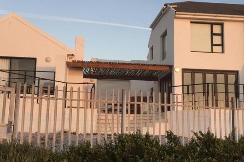 Aan t See House — 4-Star Luxury Hotel in Lambertʼs Bay, South Africa