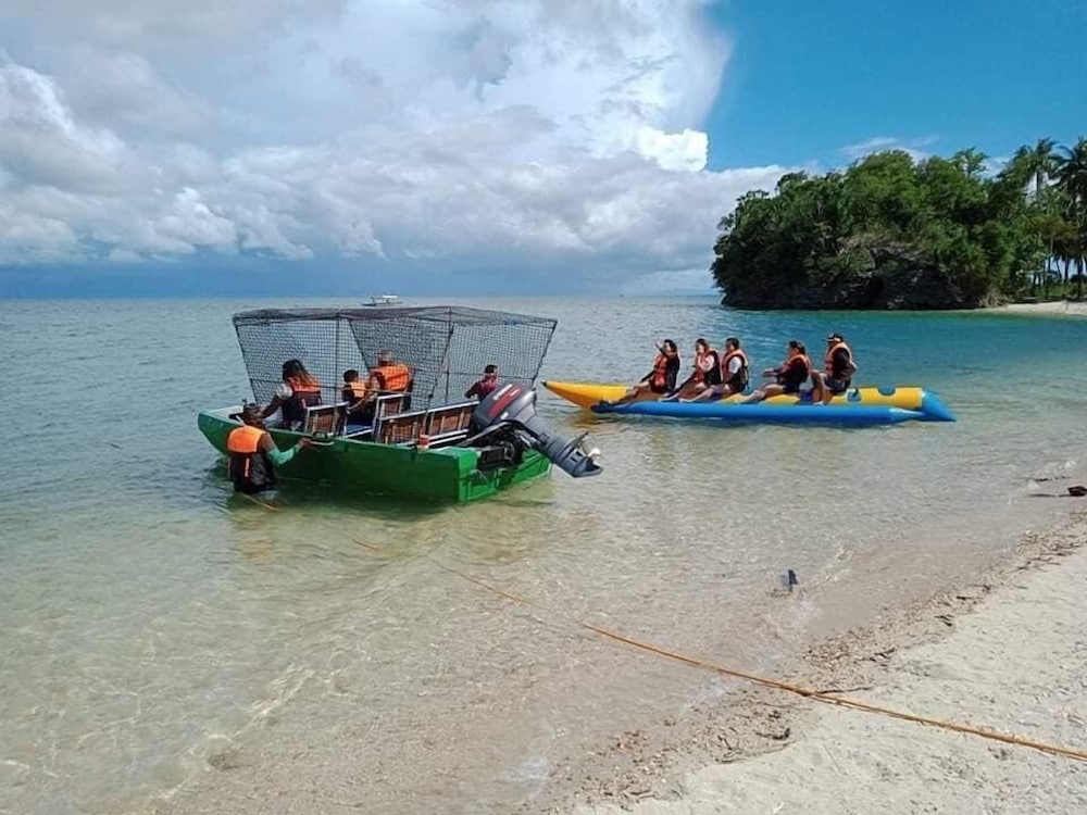 Borawan Island Resort — hotel in Padre Burgos