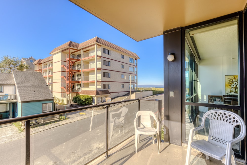 Sand & Sea Resort Condominiums - photo 732