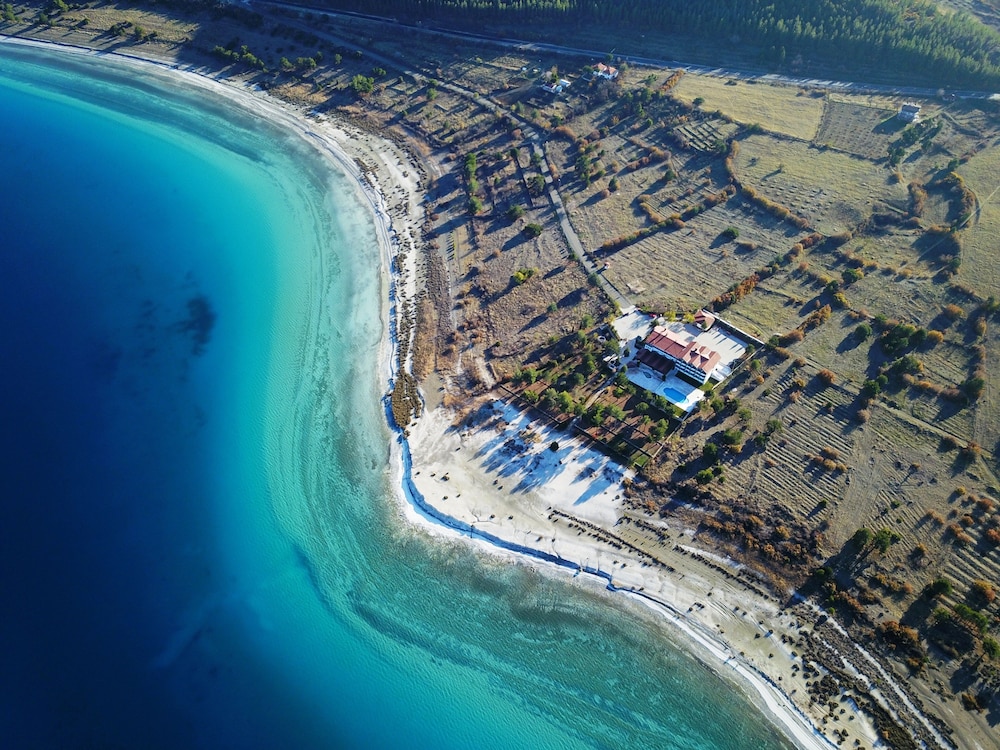 Hotel Lago Di Salda — Yesilova