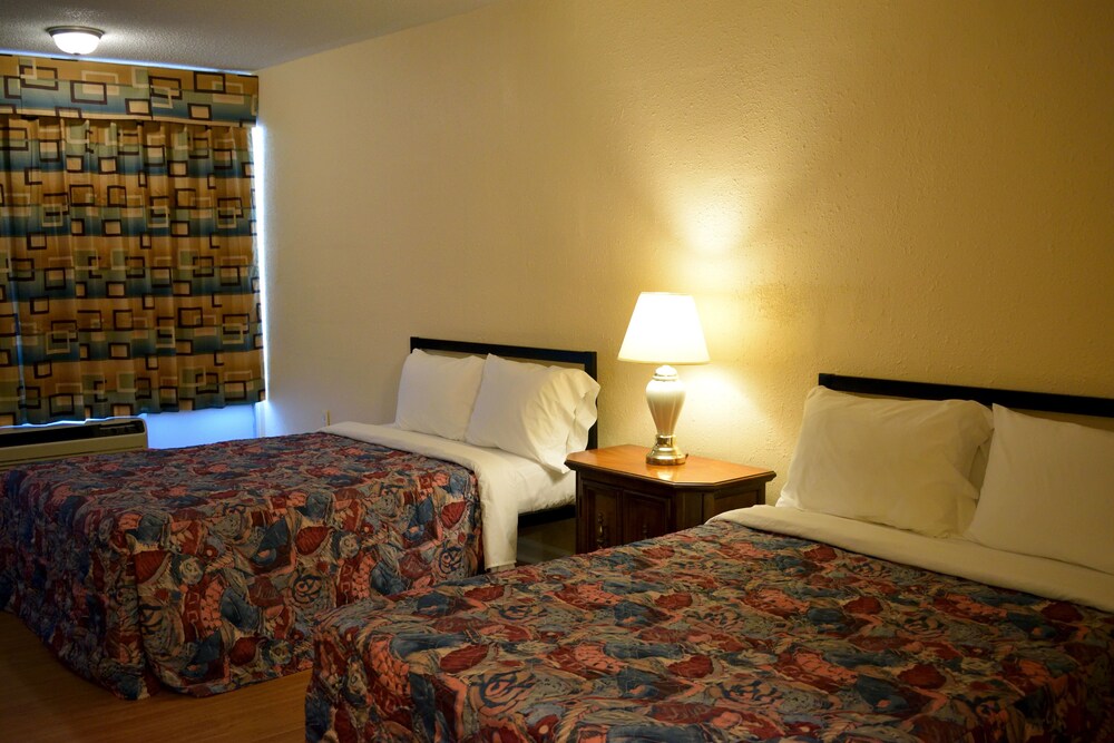 Red Carpet Inn Battleboro - photo 25