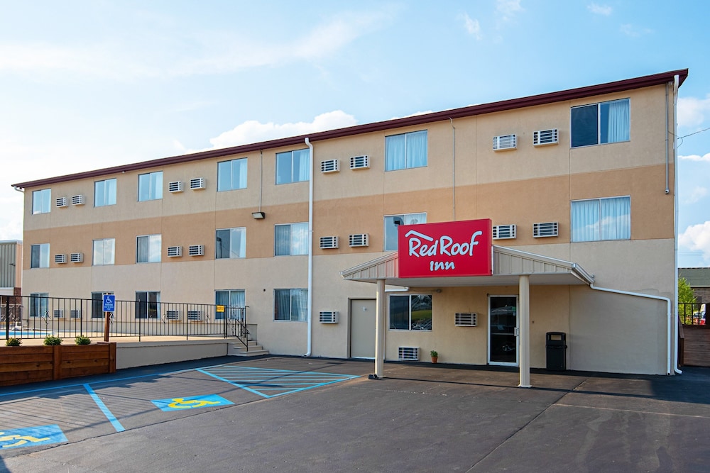 Red Roof Inn Cameron - featured photo