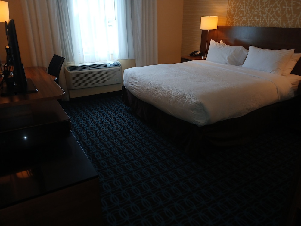 Fairfield Inn & Suites by Marriott Scottsbluff - photo 7