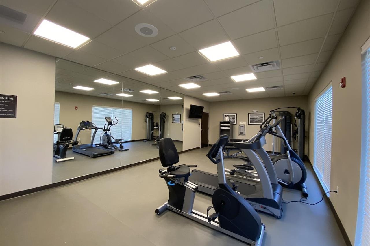 MainStay Suites Great Falls Airport - photo 22