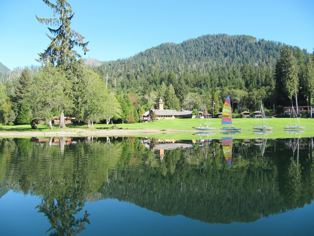 Rain Forest Resort Village — Sequim