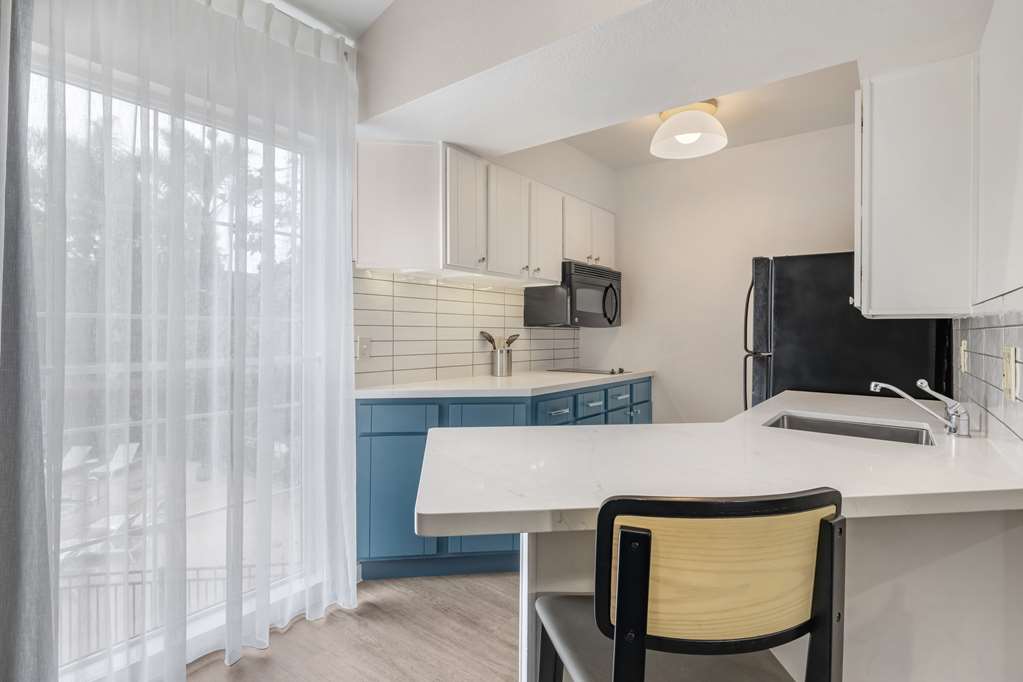 Sonesta ES Suites Torrance Redondo Beach - photo 2
