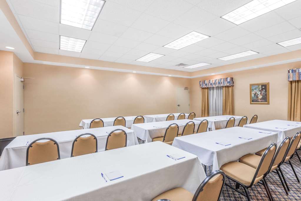 Baymont by Wyndham Cartersville - photo 14