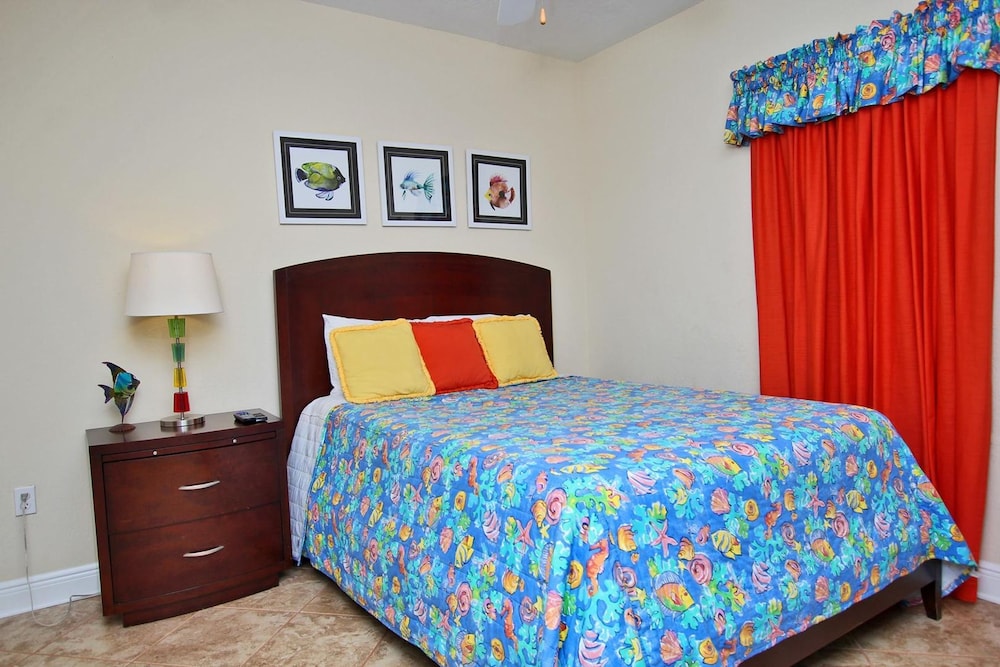Crystal Shores West 1102 - photo 19